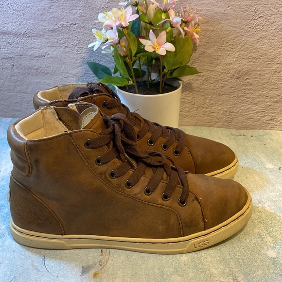 Ugg boots SZ 7 wos - Picture 4 of 7